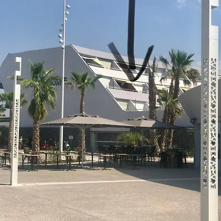 Luxe Village Naturiste Zebra