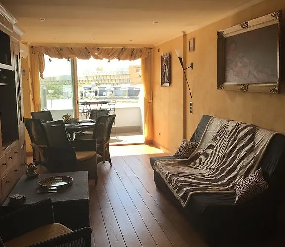 Luxe Village Naturiste Zebra * آجد